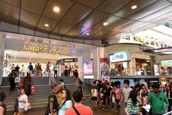 Lucky Plaza (D9), Shop House #628798951